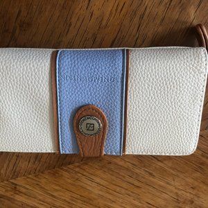 Stone Mountain Wallet